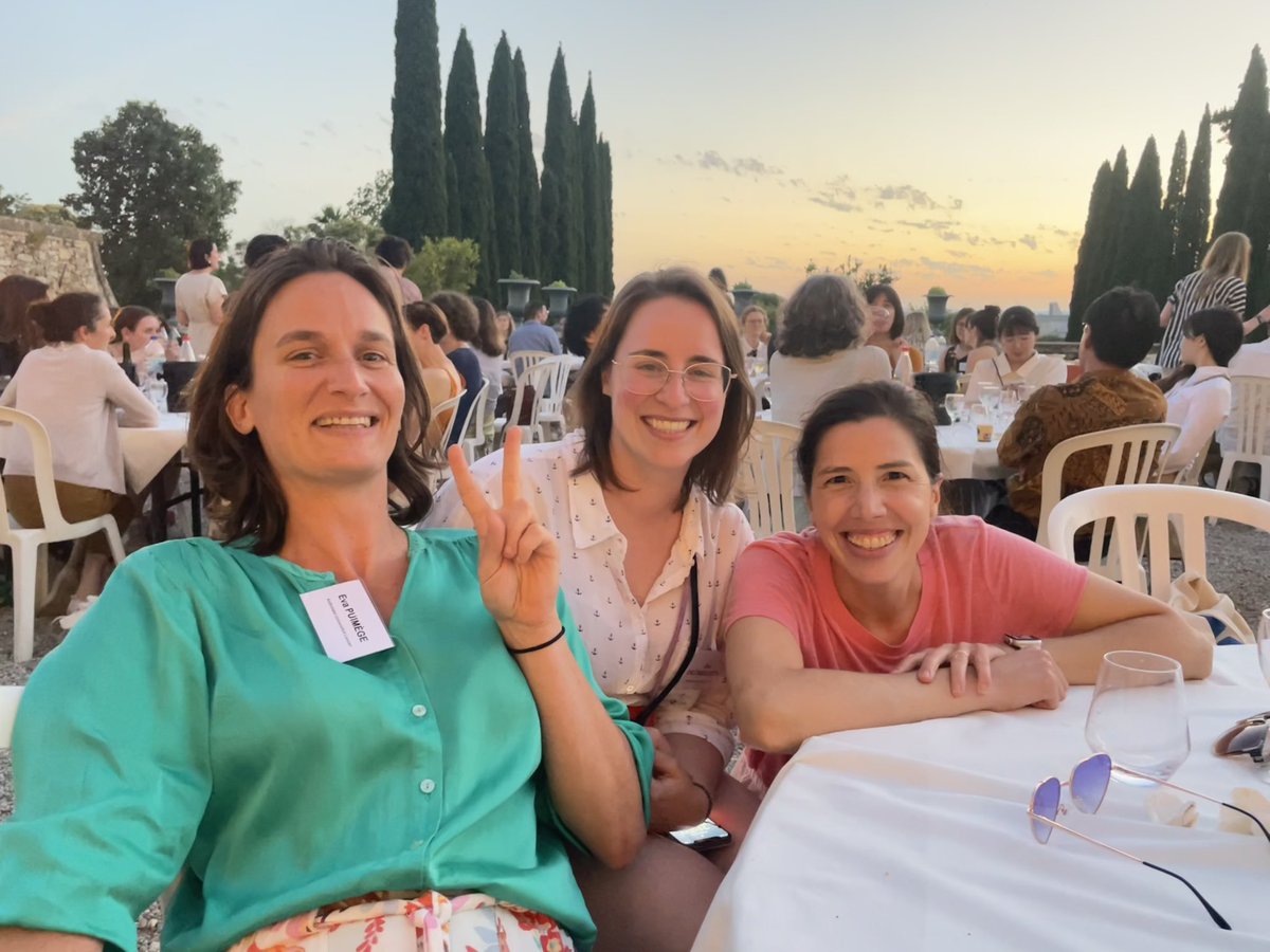 eva_calta's tweet photo. So @EuroSLA was a blast! Had a great time in Montpellier, with a conference dinner at a Château🤩 https://t.co/4cwLruTFIp