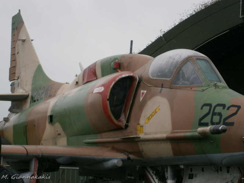 MyronGian's tweet photo. McDonnell Douglas A-4N Skyhawk
privately owned by Draken International 
.
#A4 #A4N #Skyhawk #A4Skyhawk #jet #attackaircraft #mcdonneldouglas #privatelyowned #atac #draken #drakeninternational @draken_europe #nodslr #sonyt5 #aviationphotography #aviation #militaryaviation https://t.co/JCp1gz82rC