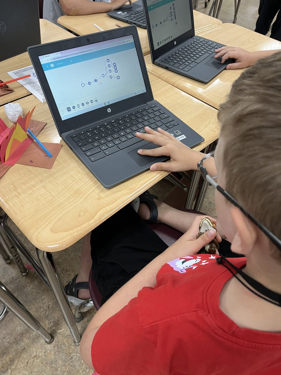 Mrs. Raugh tweet media