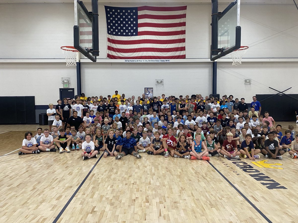What do 215 kids, 24 coaches , a Camp Commissioner and I look like at Gold Crown FH at the Denver Nuggets Bill HANZLIK Basketball Camps?
⁦<a href="/GoldCrownCO/">Gold Crown Foundation</a>⁩ ⁦<a href="/AltitudeTV/">AltitudeTV</a>⁩ ⁦⁦<a href="/nuggets/">Denver Nuggets</a>⁩ ⁦<a href="/VicLombardi/">Vic Lombardi</a>⁩ ⁦<a href="/katywinge/">Katy Winge</a>⁩ ⁦<a href="/chrisadempsey/">Chris Dempsey</a>⁩