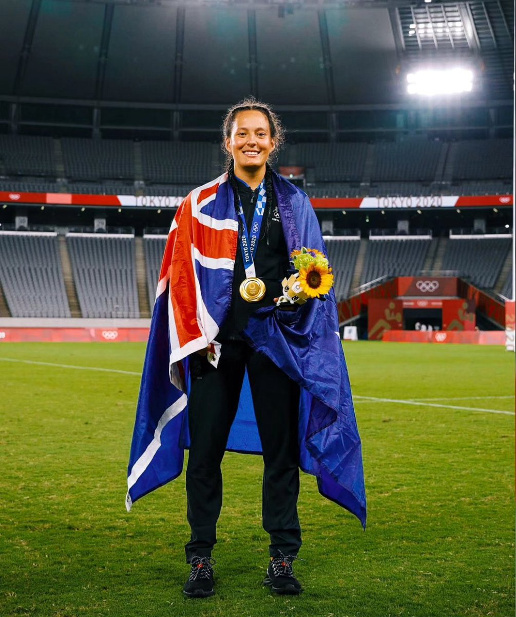 After 13 unbelievable years, its time for me to hang up my boots and retire from the sport that has been a massive part of my life 🥹🖤!! 

The Paris 2024 Olympics will be my final time representing New Zealand in Rugby 7s and wearing the Black Jersey 🥹🖤!!