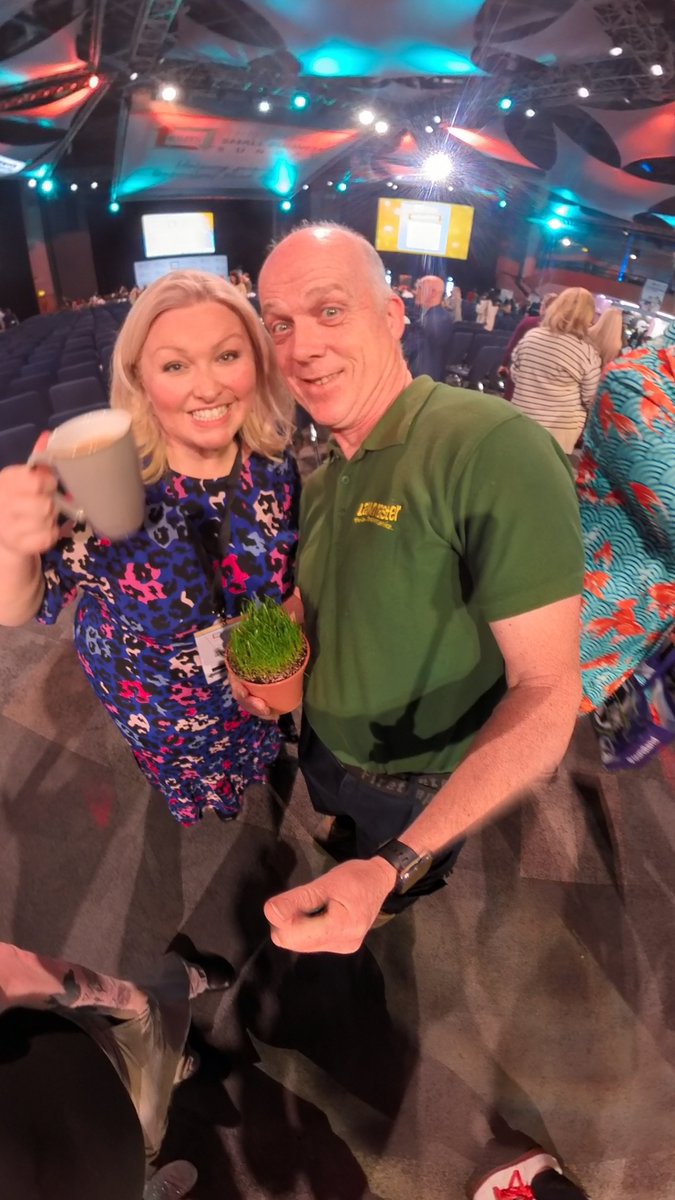 #WeDoGrass Ian tweet media