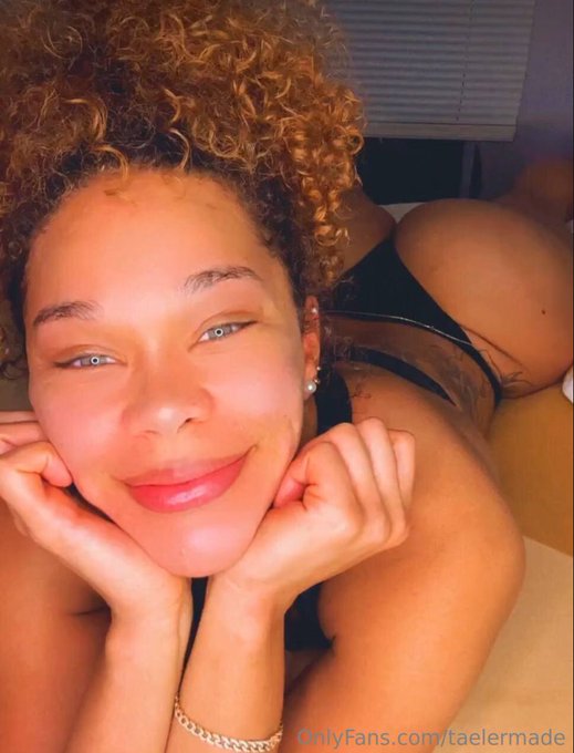 Kiss💋or Slap🍑? https://t.co/eor5KUwafB