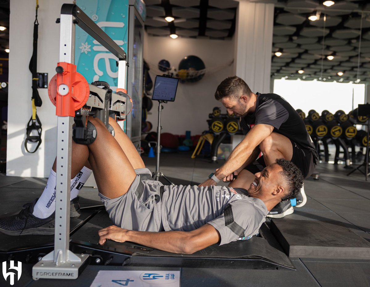 نادي الهلال السعودي tweet media