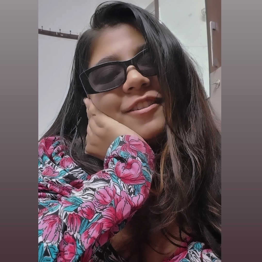 sim_riya23's tweet photo. #NewProfilePic https://t.co/UFad9qJMtY