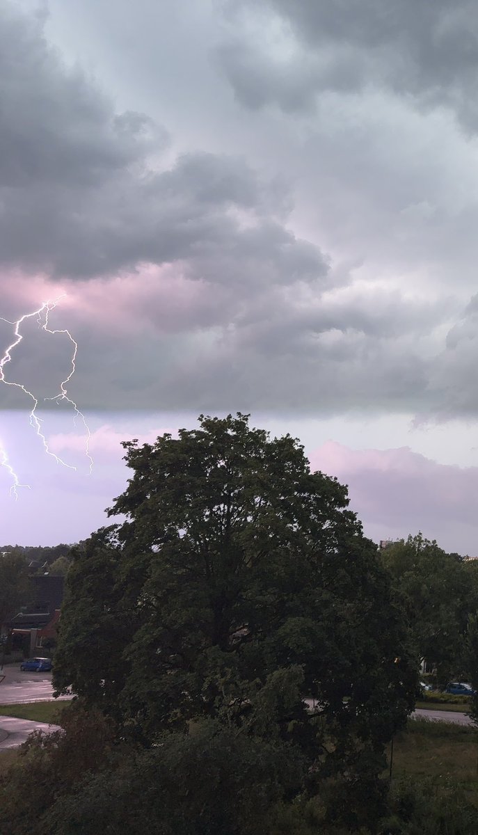 Beetje onweer gehad in #Apeldoorn