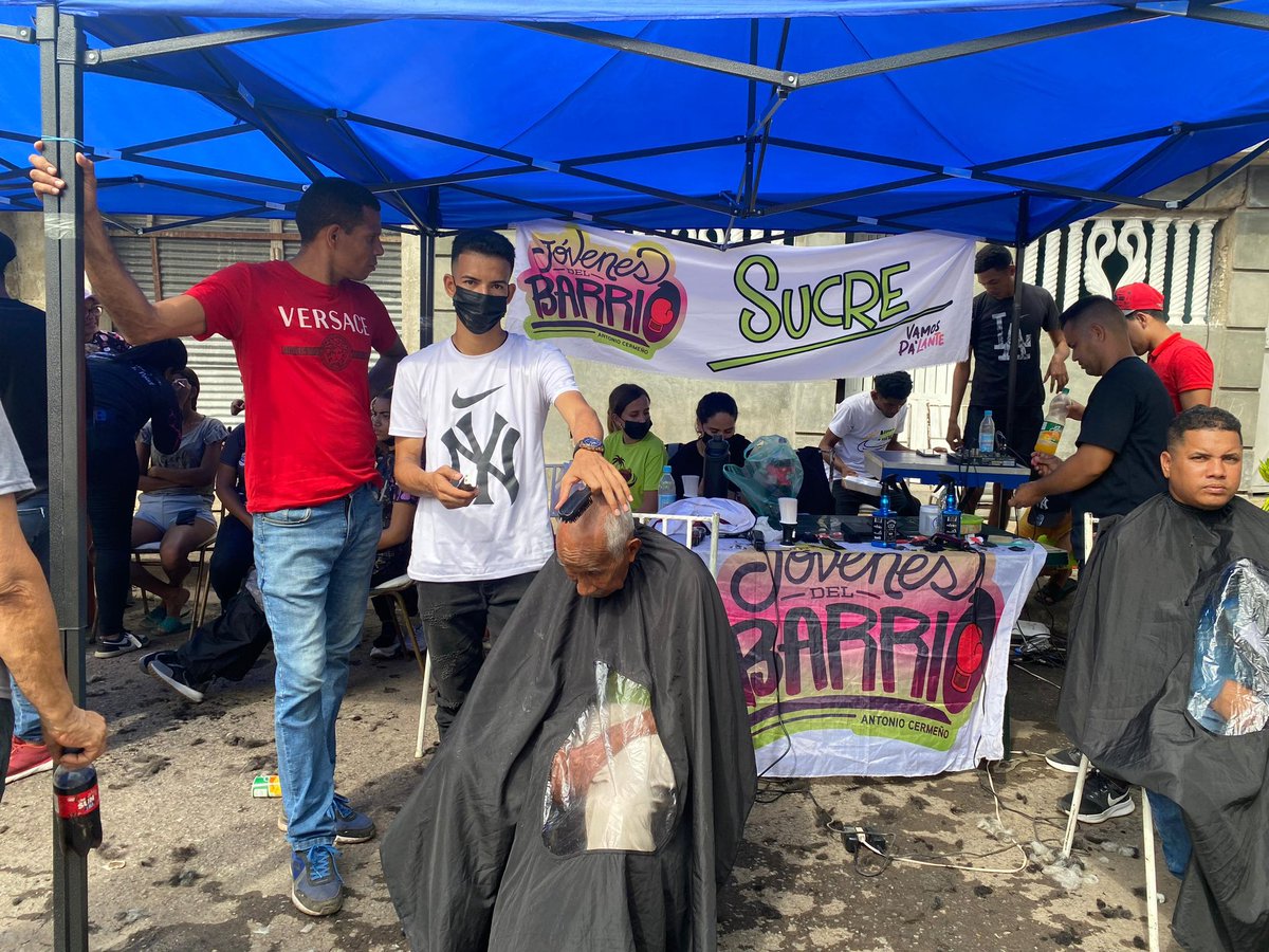 Estamos en Cumanacoa en una mega jornada de atención a toda nuestra gente del municipio Montes. 

#CumanacoaSomosTodos

<a href="/NicolasMaduro/">Nicolás Maduro</a> <a href="/delcyrodriguezv/">Delcy Rodríguez</a> <a href="/GMVMsucre/">GMVMSucre</a>