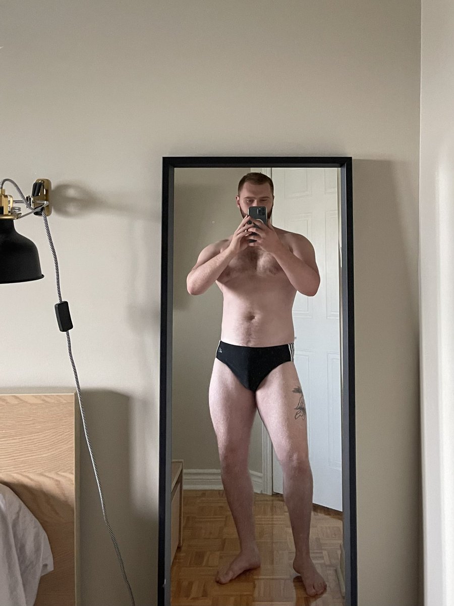 _XGUAY's tweet image. Brat f*g summer