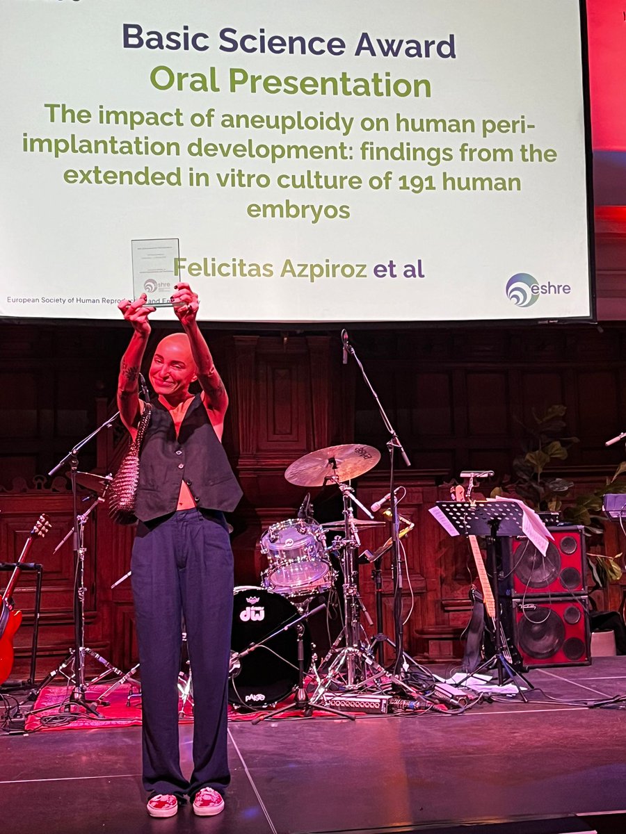 Eugin_Group's tweet photo. 🌟 Felicitas Aspiroz [@FAzpiroz_] from our R&amp;D team has been awarded the 'Basic Science Award' 🌟 for her work "The impact of aneuploidy in human preimplantation development." We're very proud of this well-deserved recognition! 🏆
#Proud #ESHRE2024 @ESHRE https://t.co/SaPJU9glvH