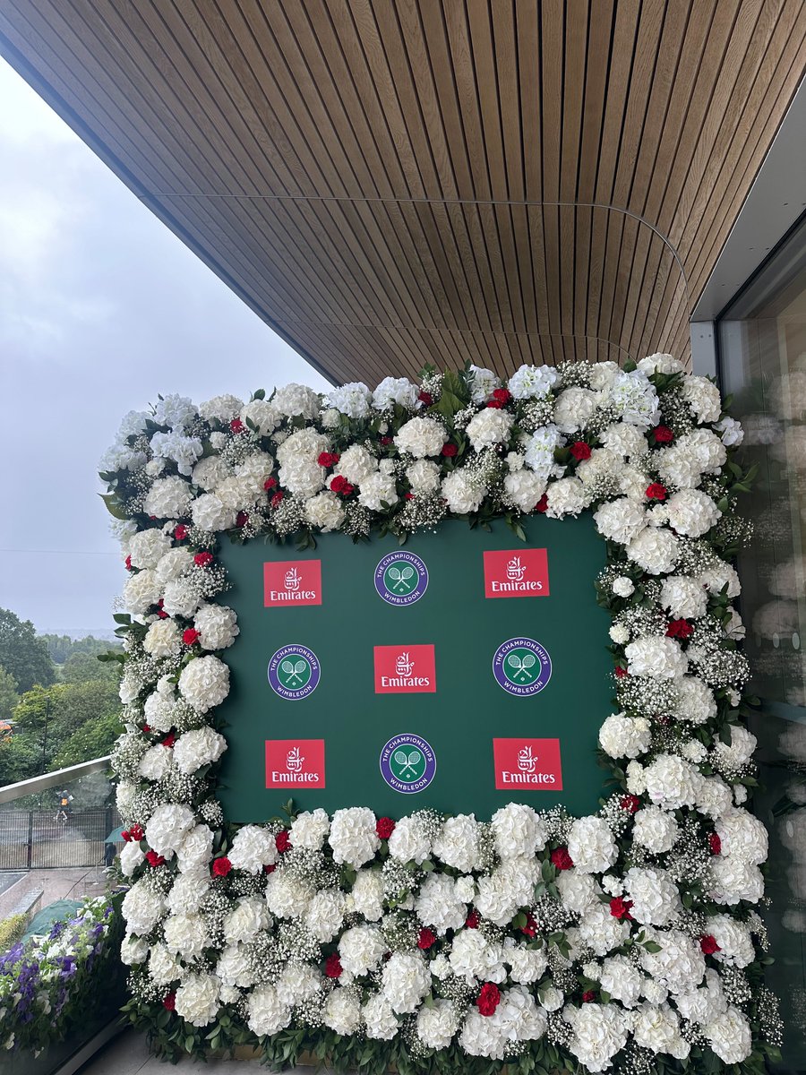 A day at Wimbledon 🎾 With <a href="/emirates/">Emirates</a> ✈️