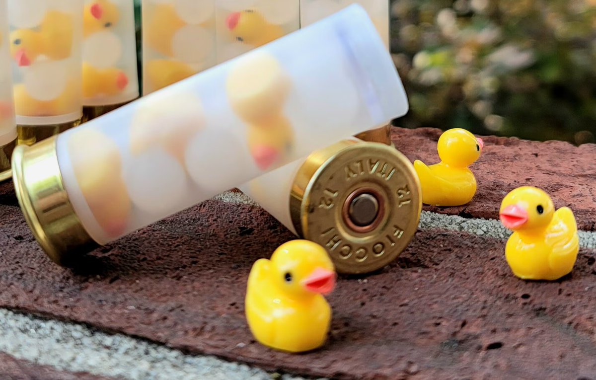 DocStrangelove2's tweet photo. You are now aware a 12 gauge rubber ducky shell exists https://t.co/ujTJgiLkAN
