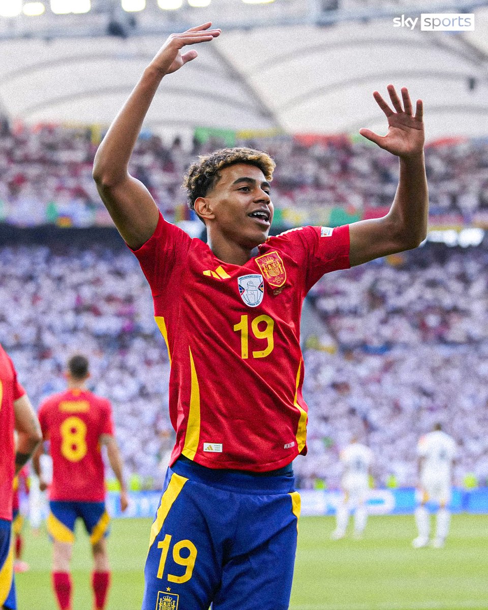 Senhores e senhoras com vocês....

- Lamine Yamal 💪⚽️🥇

#LamineYamal 
#EURO2024 
#EspañaFrancia 
#España