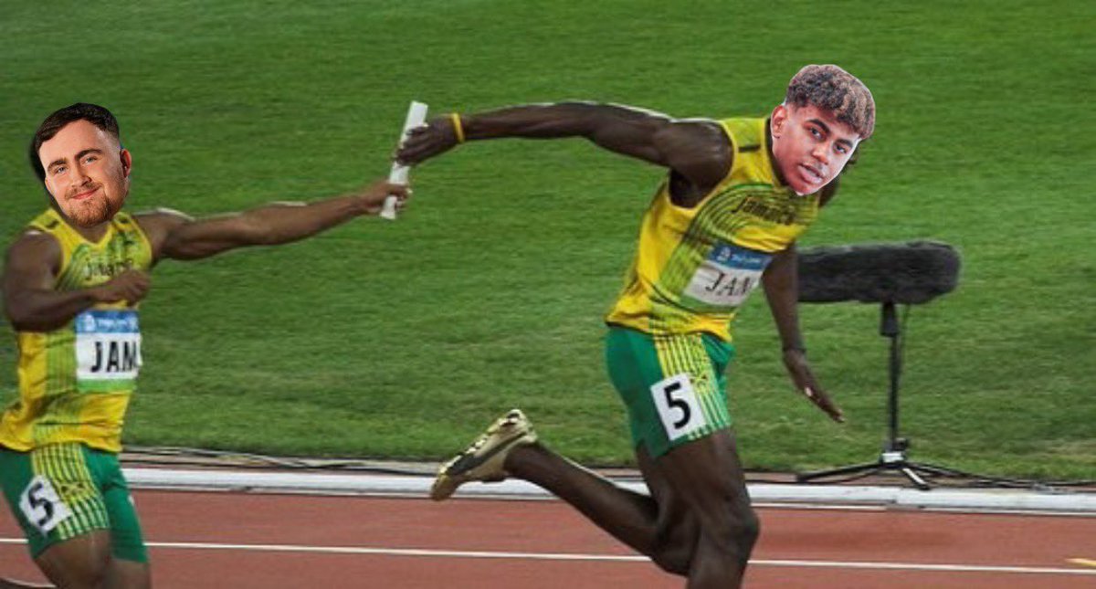 EthanNE1v2's tweet image. “no way he’s 16”