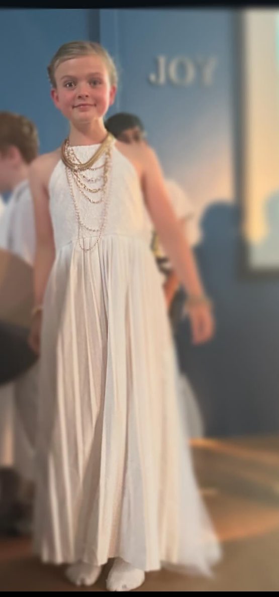 Wonderful evening watching K do her Y6 leavers play, she knew every word of every song and wasn’t afraid to sing loud&amp; proud! L in Y5 did a sterling job supporting Troy Story. Thank you to the staff <a href="/BerrowPrimary/">Berrow Primary Church Academy</a> that make this stuff possible, I love these moments for our kids🩵