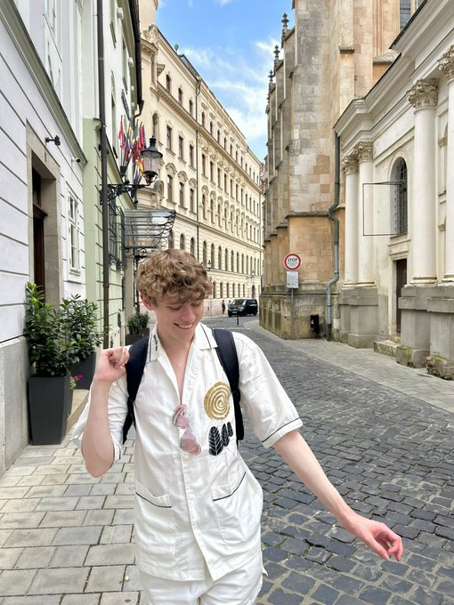 Happy in Bratislava, Slovakia 🇸🇰 https://t.co/R7p7LE7phu