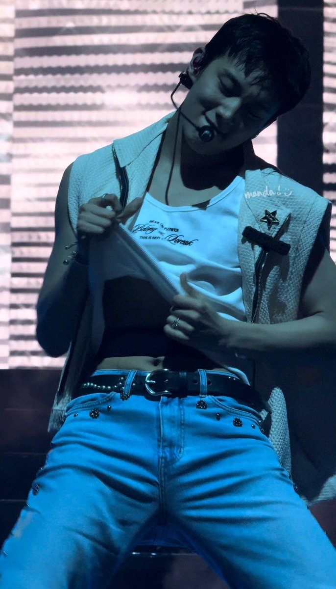 intaksarchive's tweet photo. what if we all just killed ourselves

#인탁 #INTAK #P1H #P1Harmony #피원하모니 https://t.co/Qw01KDtNrW