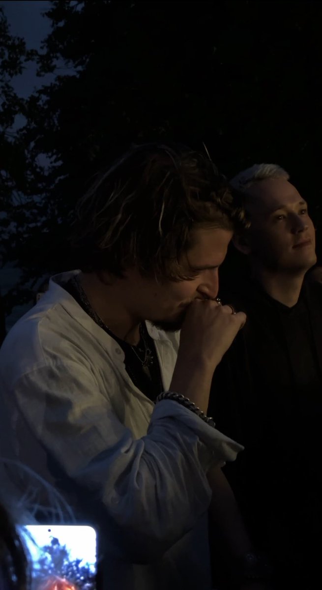 latidalove's tweet photo. прекрасный котенок растрогался 💔 https://t.co/Od9nhEYT2q