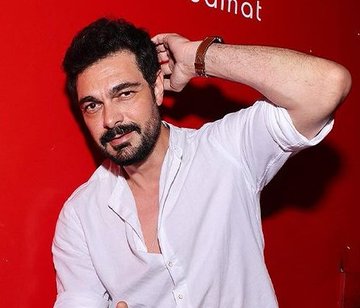 zaman seni unutturmaz büyümeni ve neden olduğunu anlamanı sağlar

100 rt

HalilCeyhan
#HalilCeyhan