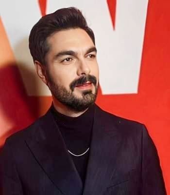 yüzün kadar kalbin de güzel 

100 rt

HalilCeyhan
#HalilCeyhan