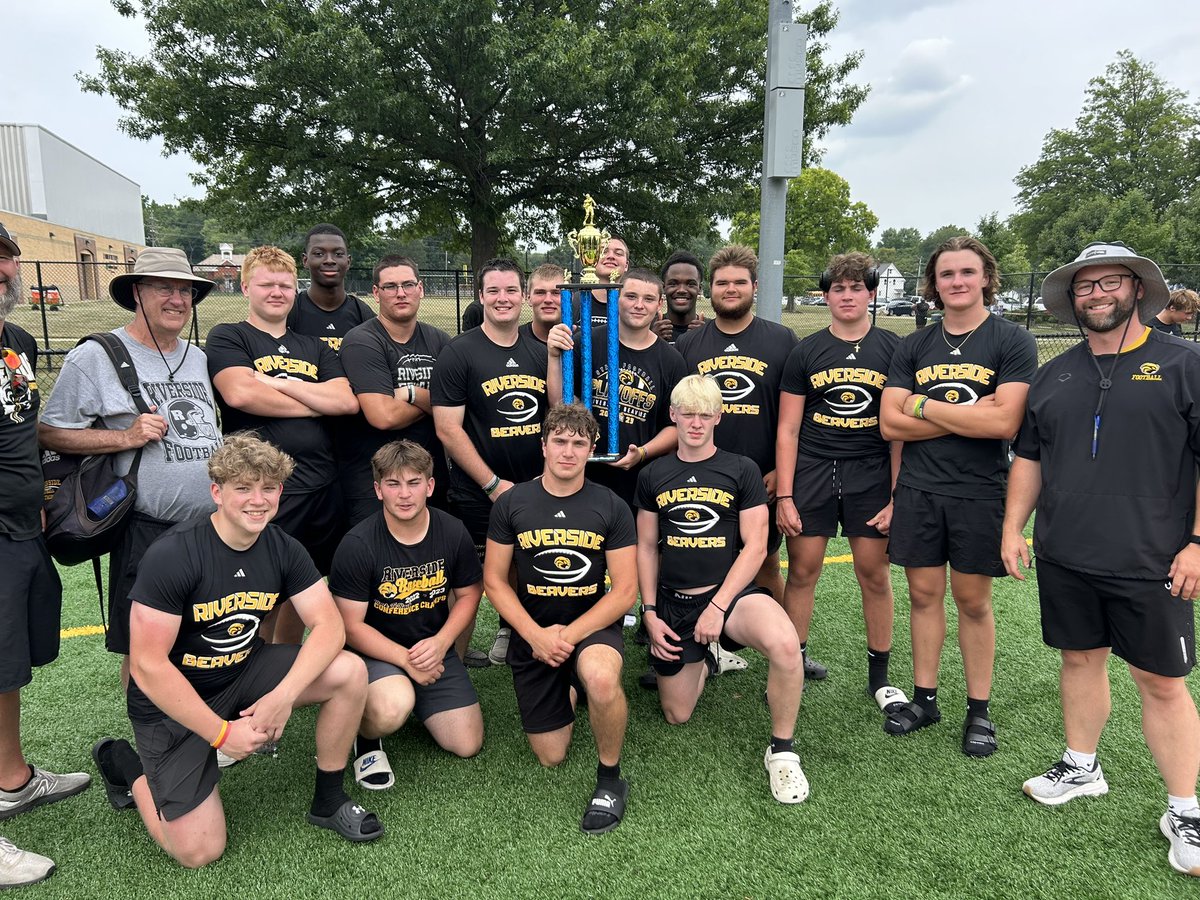 CoachAndersen52's tweet image. Riverside OL/DL BIG MAN champions
#BDLA #RollSide