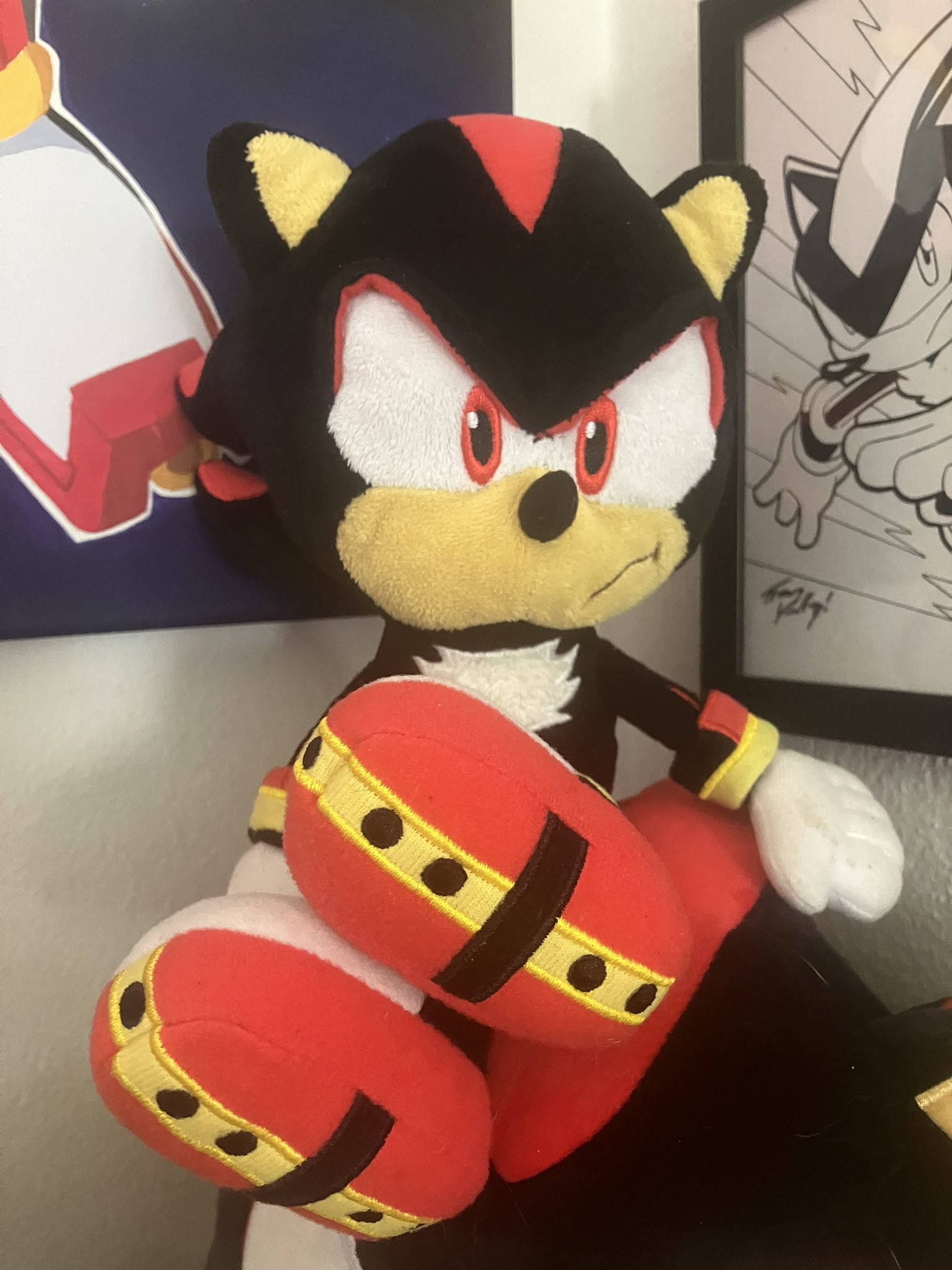 mayli SHOP OPEN on X My sanei Shadow plushie arrived he s definitely my most prized plushie as of yet https t 4qPr7UGKo6 X