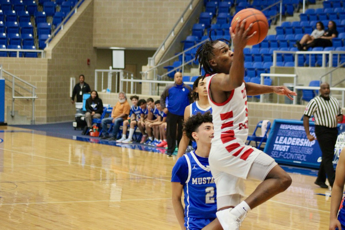 D. Dukes tweet media