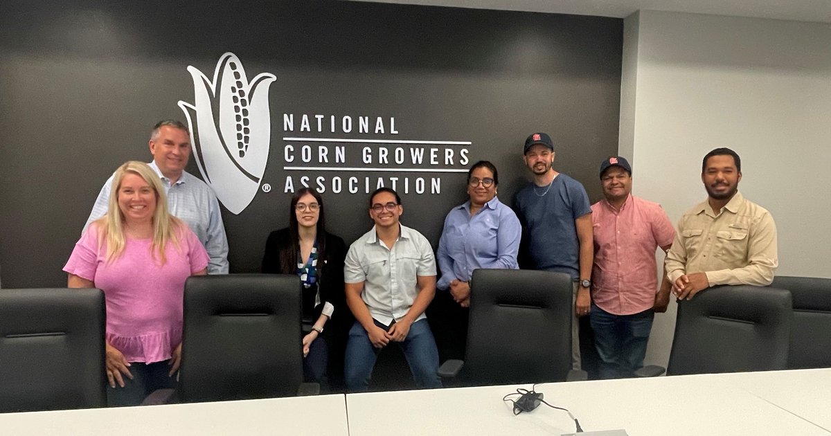 MizzouCIP's tweet photo. CIP’s Dr. Kerry Clark and @MUExtension's Dr. @justin_calhoun hosted a @USDAForeignAg #Cochran program on grain handling and storage for eight professionals from the Dominican Republic.  They visited Washington DC, Kansas City, Jeff City, St. Louis, and MU Delta Center. #AgTrade https://t.co/J0Cu6K7oZX