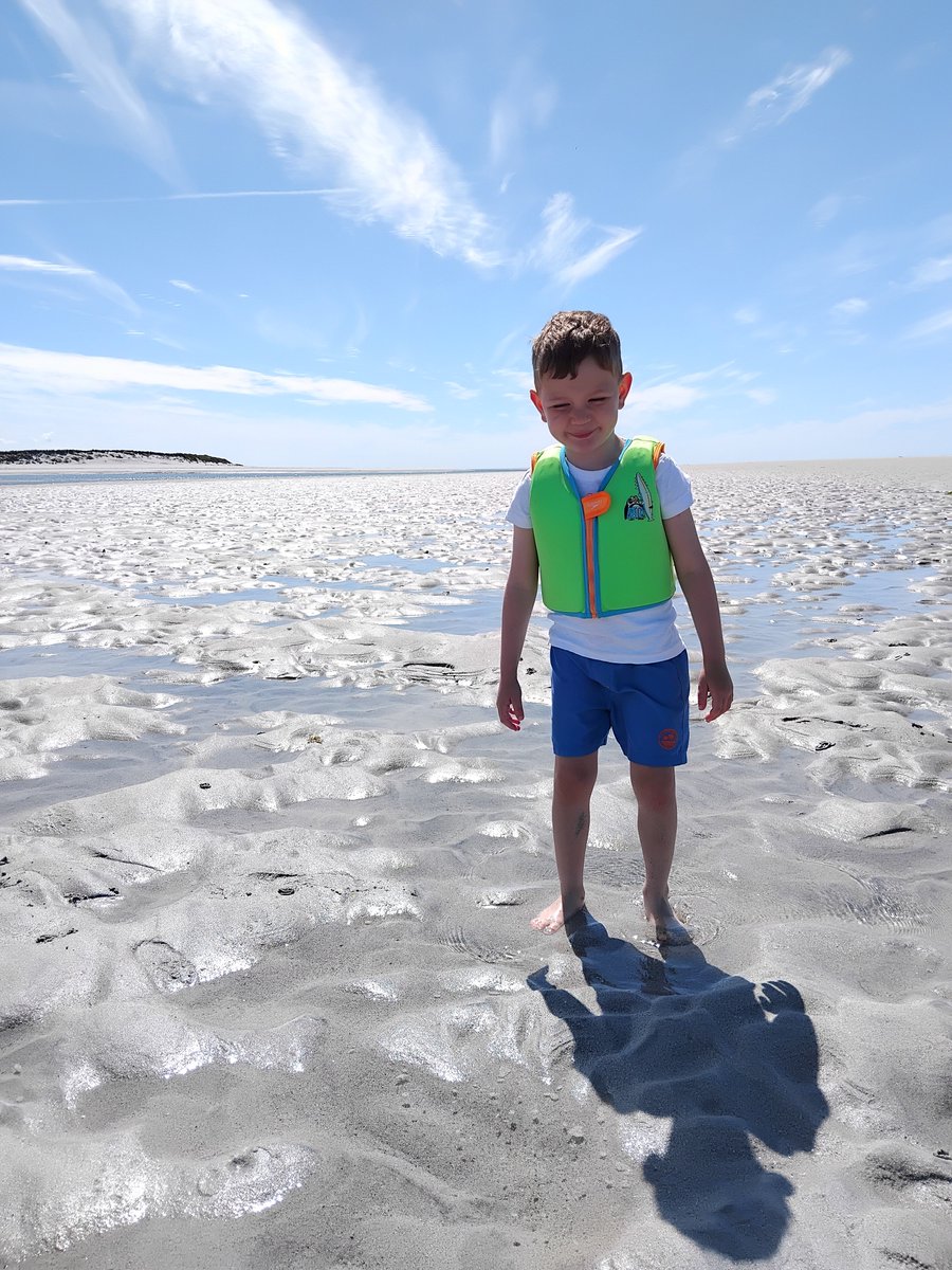 Sara Macaskill tweet media