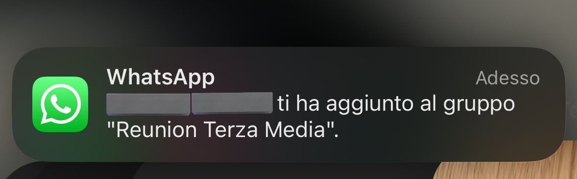 rifless111's tweet photo. ESCAPE VUOL DIRE FUGA E QUINDI FUGGIREEE https://t.co/ZqQCyluk11