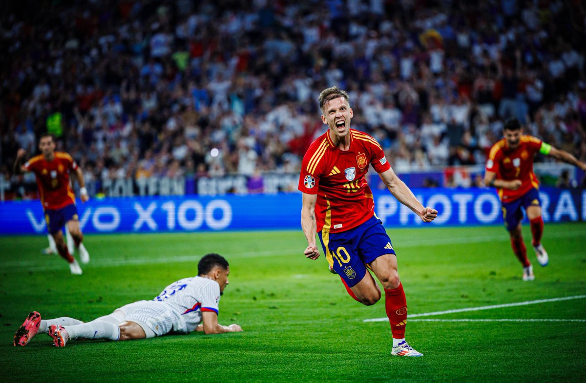 COE_es's tweet photo. 𝗔 𝗟𝗔 𝗙𝗜𝗡𝗔𝗔𝗔𝗟 🤩

✅ La @sefutbol vence a Francia en las semifinales de la @EURO2024 por 2 goles a 1 y disputará la final este domingo.

¡Vamos a por ello, equipo! ¡Enhorabuena! 🫶 https://t.co/DYQ76fkVEa