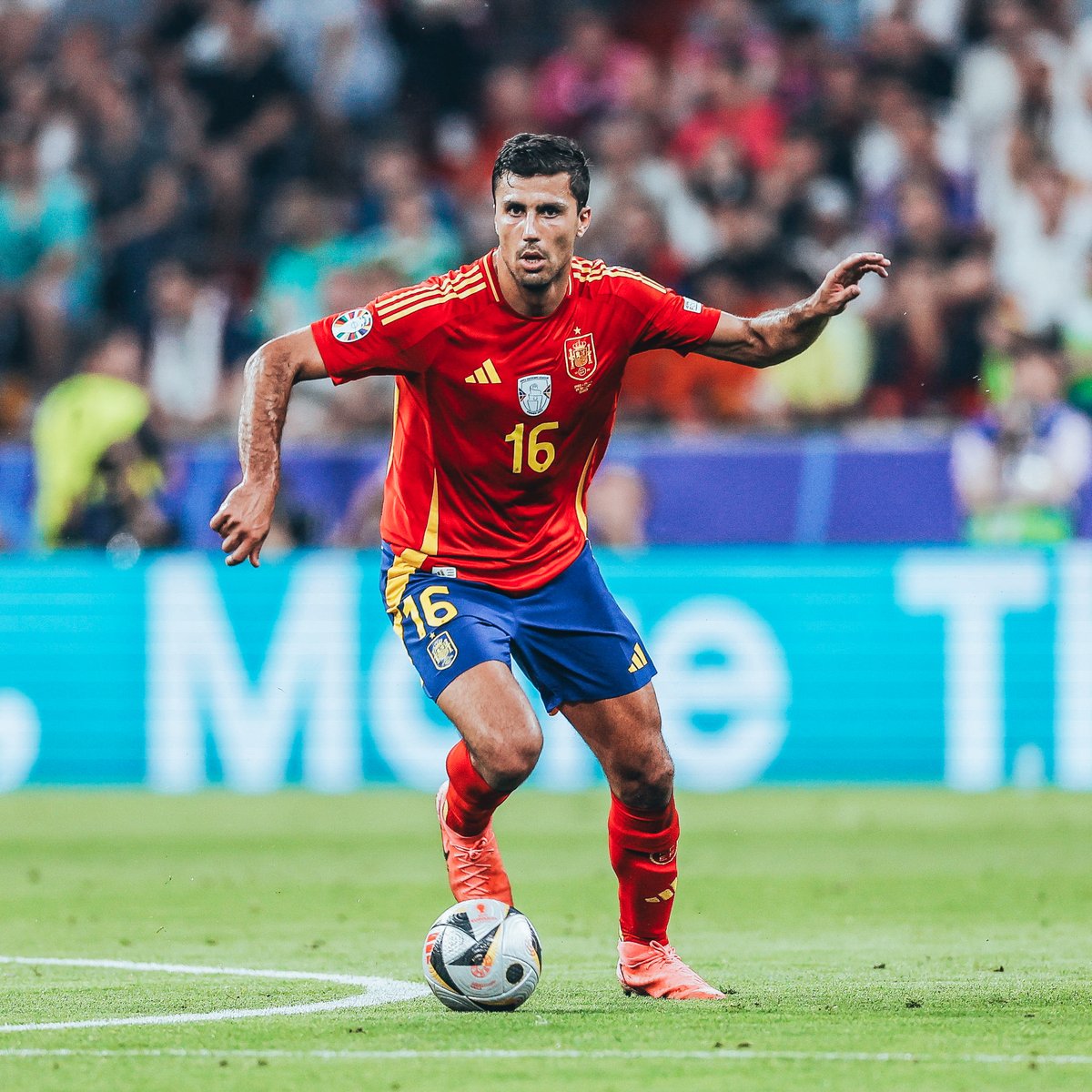 ManCity's tweet photo. #EURO2024 finalist! 🌟🇪🇸 https://t.co/W5f7aahv74