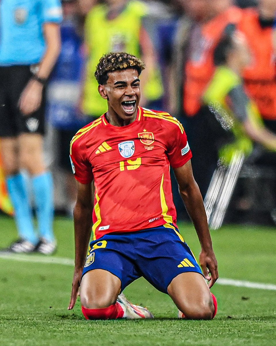 FRIENDS OF SPAIN, LETS CONNECT!

Comment 🇪🇸🇪🇸 and follow everyone who likes your comment!

follow me too.