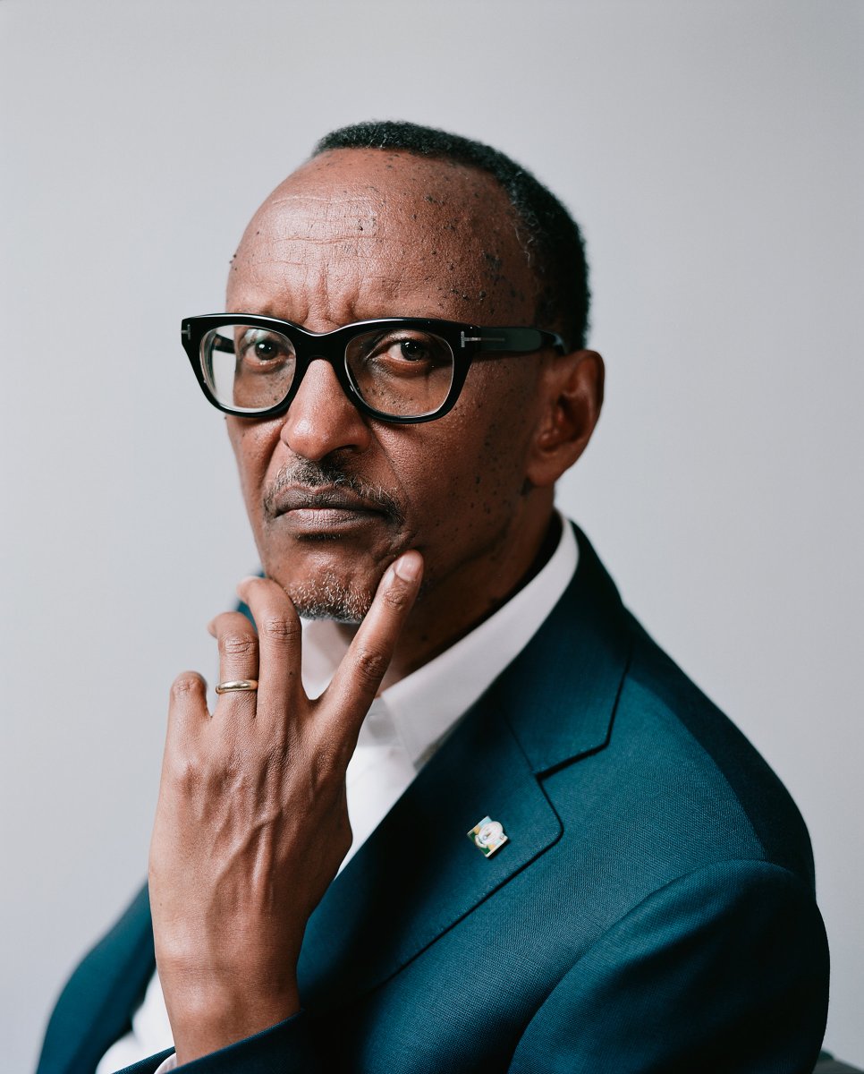 Global_Folder's tweet image. “As long as Europe 🇪🇺 and America 🇺🇸 Control our Money, they will Control our Economy, we need African Common Currency backed by our Resources not by Dollar or by Euro” ~ Paul Kagame (the president of Rwanda🇷🇼)

Your comments on this ...