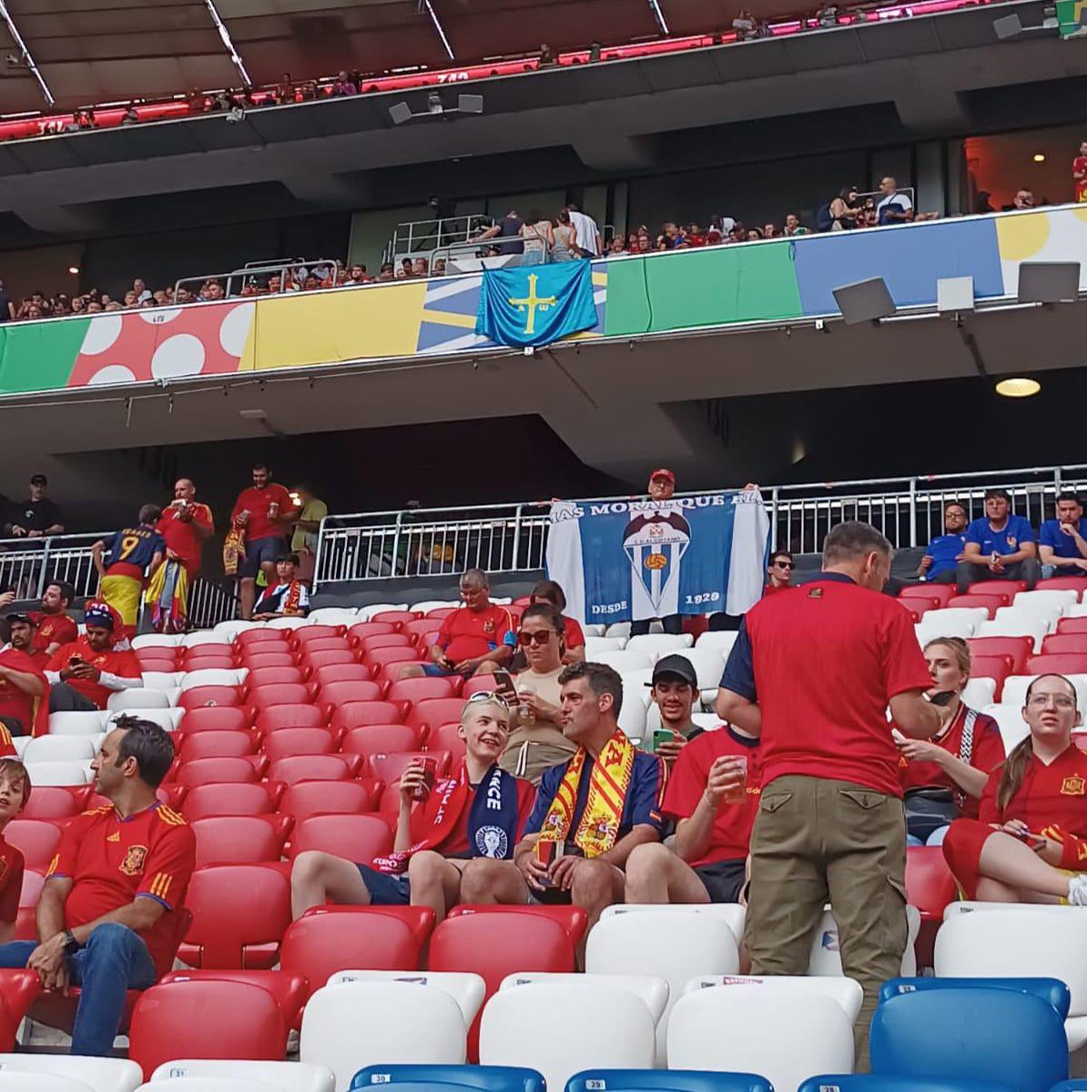 CD_Alcoyano's tweet photo. 𝙇𝑨 𝑴𝙊𝑹𝘼𝑳 𝑬𝙍𝑬𝙎 𝙏𝑼́ https://t.co/dyNHIMA0ft