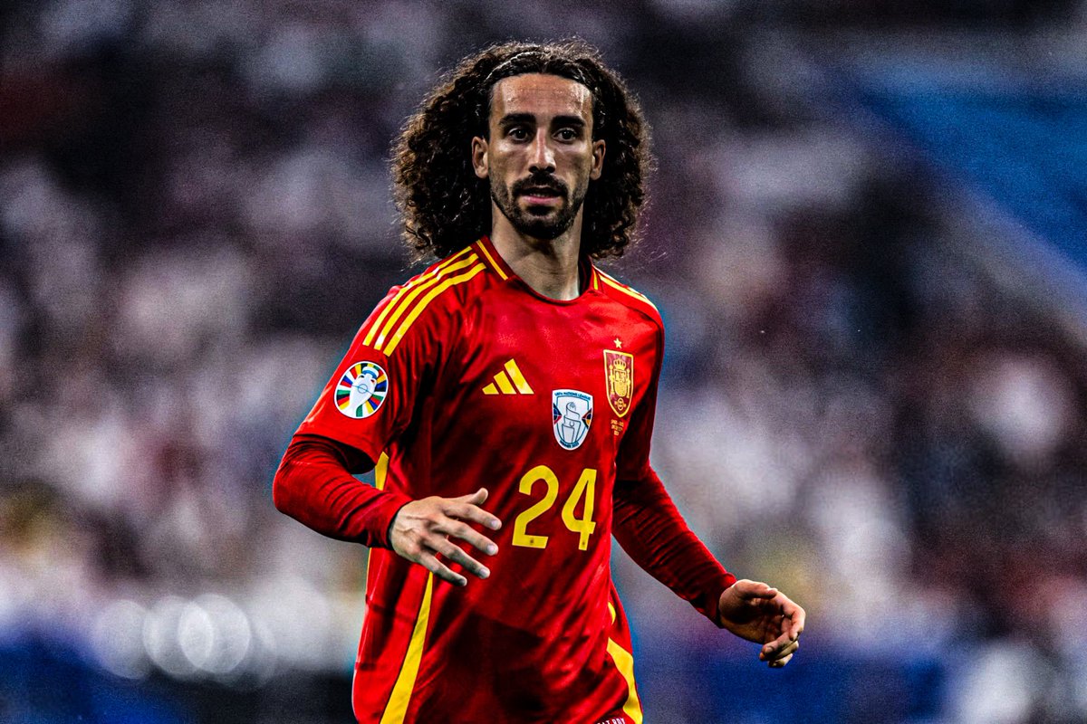 lbertozzi's tweet photo. Cucurella: tratado como meme na bagunça que foi o Chelsea na maior parte do tempo desde sua chegada, foi colocado em sua melhor função na seleção e é o melhor lateral-esquerdo da Euro. https://t.co/VT8oLJP80W