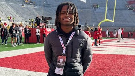 WISCONSIN PROSPECT CAMP COVERAGE I Several rising offensive prospects impress in Madison (2025-26)

📈A look at several talented prospects who turned heads at WISCONSIN💯

✍️STORY ▶️ sixstarfootball.com/article/wiscon…

<a href="/cambates15/">cameron bates</a> <a href="/bokman_bo/">Bo Bokman</a> <a href="/IsaacEllison_/">Isaac Ellison</a> <a href="/kaydenforbes3/">Kayden Forbes</a> <a href="/LukeJoh96507210/">Luke Johnson</a>