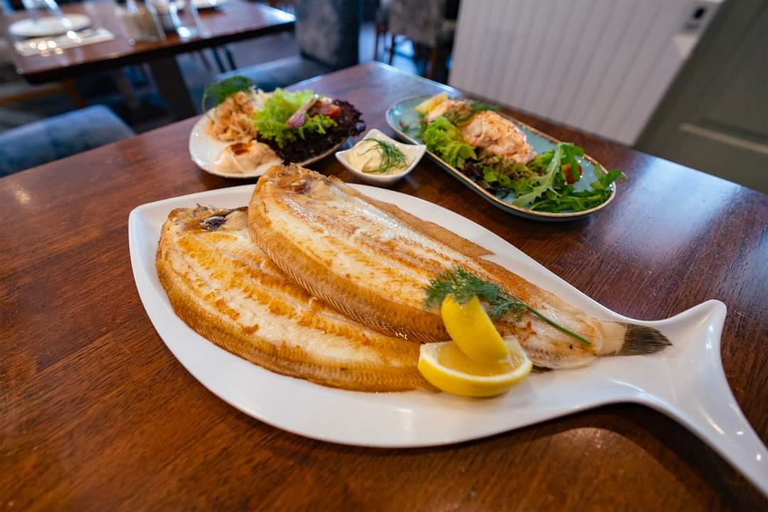 Visit New Ross tweet media