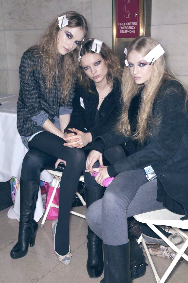 qucumberwater's tweet photo. models eating backstage 🦋

a thread for edtwt 🪡

🏷️ thinspo thinsp0 fatspo f4tsp0 meanspo sweetspo egospo averagespo de4thsp0 b0nespo lemonwatertwt ricecaketwt fitspo modelspo edtwtthread https://t.co/oVAXUsuNXj