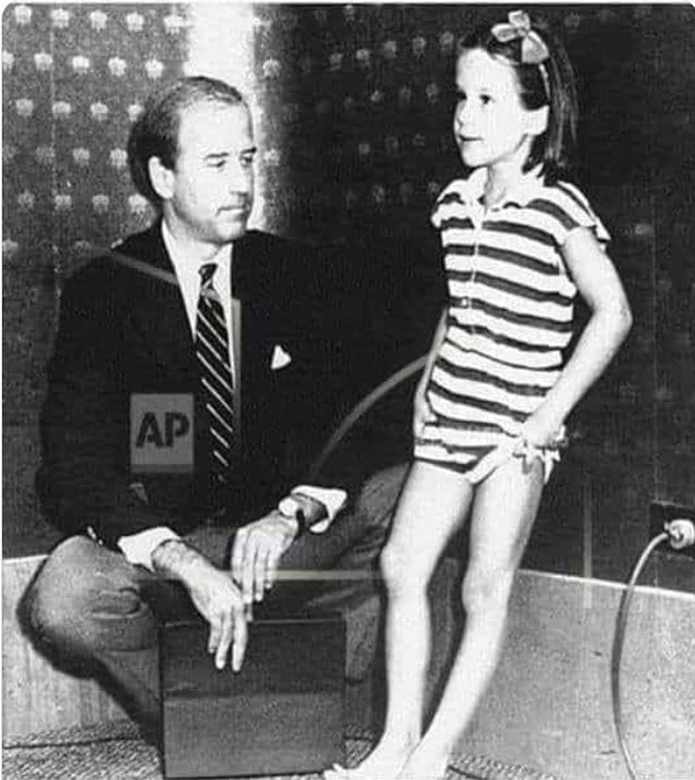 DanaDemyst's tweet photo. Incest is best in the Biden Crime Family. The family that r*pes kids together, stays together, so the Bidens say. Shower with your young kids &amp; walk around the house naked so they have the best possible look at your dangler, right Joey? #Trumppedofiles https://t.co/L0dp74hw6C