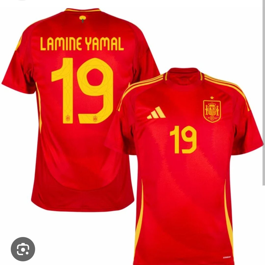 GENTE NOS VOLVEMOS LOCOS!!
SI ESPAÑA GANA LA FINAL, SORTEAMOS POR AQUÍ LA CAMISETA DEL NIÑO MARAVILLA, DE DON LAMINE YAMAL!!

Requisitos:
- Seguir a <a href="/FusyonEC/">Fusyon</a> y a mi
- Like y RT

Mucha suerte a todos y ESPAÑA A LA CIMA!!
#WeAreFusyon