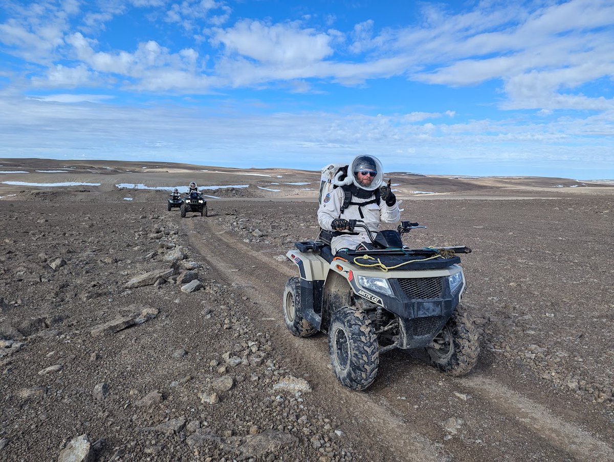TheMarsSociety's tweet photo. Crew 16 completed a second EVA on July 8th near the #Flashline station on #DevonIsland, scouting locations for a Mars Society radio telescope. Using ATVs, they identified potential sites, each at least 100 feet in diameter for the telescope & anchors. #radioastronomy #science 🇨🇦 https://t.co/CWSMeUnhC0