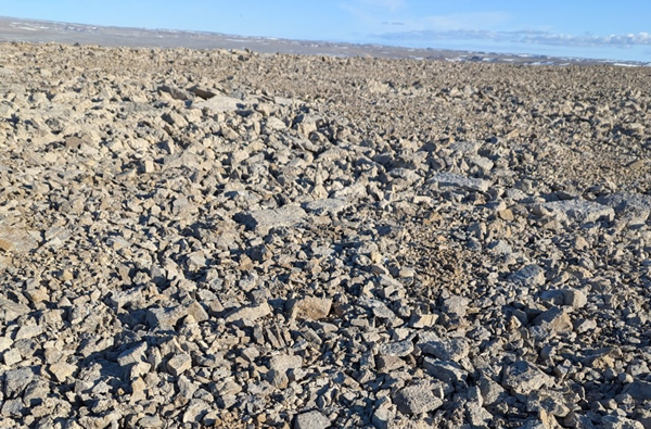 TheMarsSociety's tweet photo. Crew 16 completed a second EVA on July 8th near the #Flashline station on #DevonIsland, scouting locations for a Mars Society radio telescope. Using ATVs, they identified potential sites, each at least 100 feet in diameter for the telescope & anchors. #radioastronomy #science 🇨🇦 https://t.co/CWSMeUnhC0