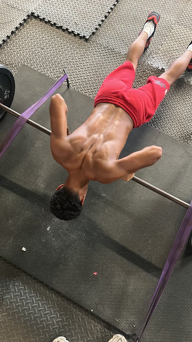 Quisston_Silva's tweet photo. had great upper body workout today. @PRZ_CoachSilva @PRZ_CoachQuisse @BishopStangAD https://t.co/EBqWZAqFmJ