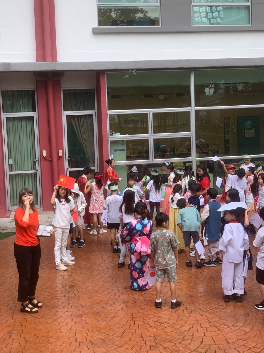 MrDanKL's tweet photo. The rain canโt dampen the spirit of our Olympians during their MP2 Exit Point @The_IPC #HIS_learning https://t.co/wx90dyywwR