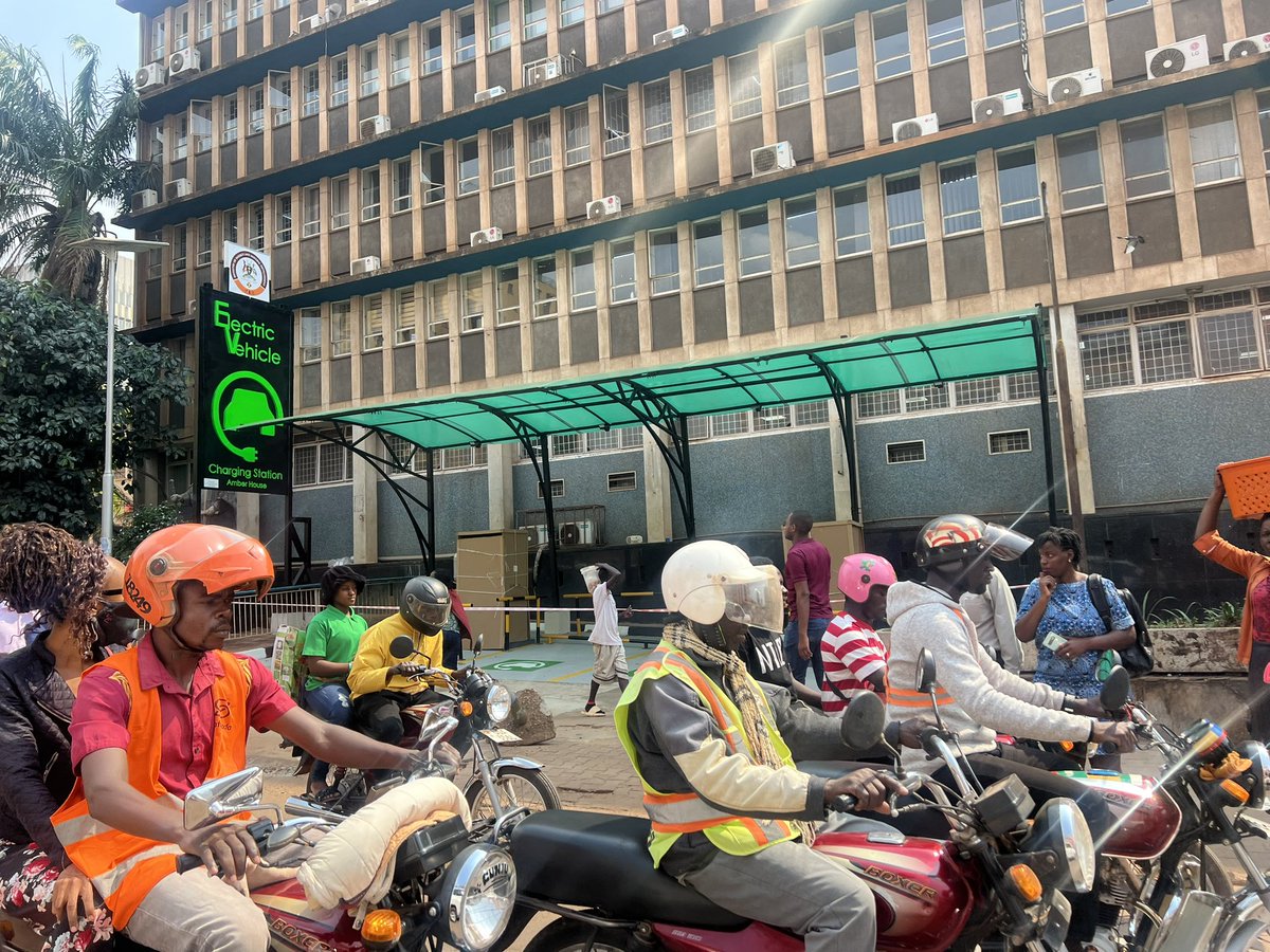 Check out the new <a href="/MEMD_Uganda/">Ministry of Energy & Mineral Development</a> charging station at Kampala Road downtown. #ElectricVehicle