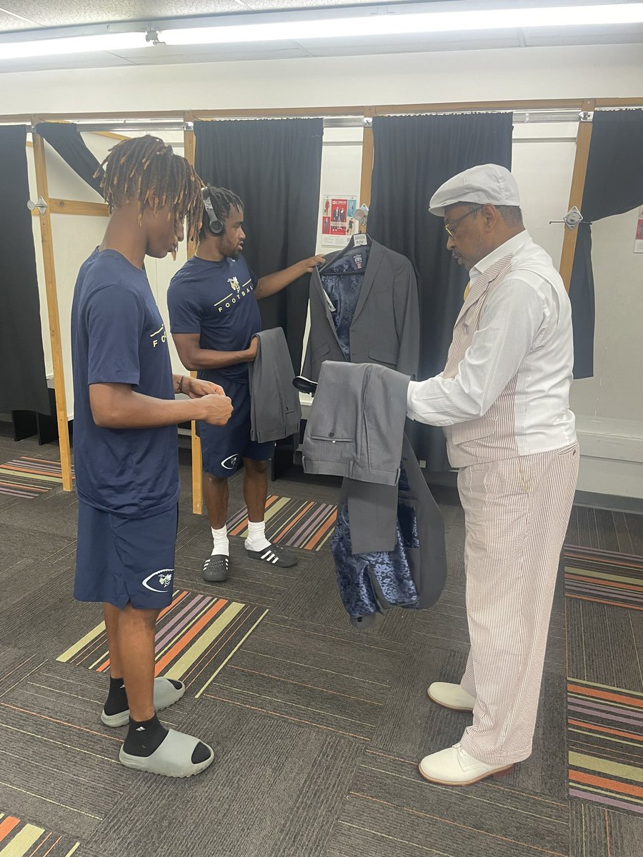 Coach S. Williams tweet media