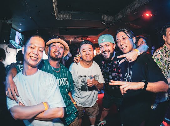 KO_ney1986's tweet photo. King Of Flip 2024、今年もみなさんお疲れさまでした🙏

2分間という短い時間に自分の旨みを出し切るのは本当に難しいので、そんな厳しい戦いに挑んだ16名には等しくリスペクト送ります。

やはり審査は毎回困難を極めますが、これからも続いていく大会になればと思ってます。俺も出来る限りビートライブシーンの発展に貢献していくつもりです。

そしてまだまだマイナーなこの大会を察知して遊びに来てくれた人達に惜しみない感謝を🙏

また会いましょう