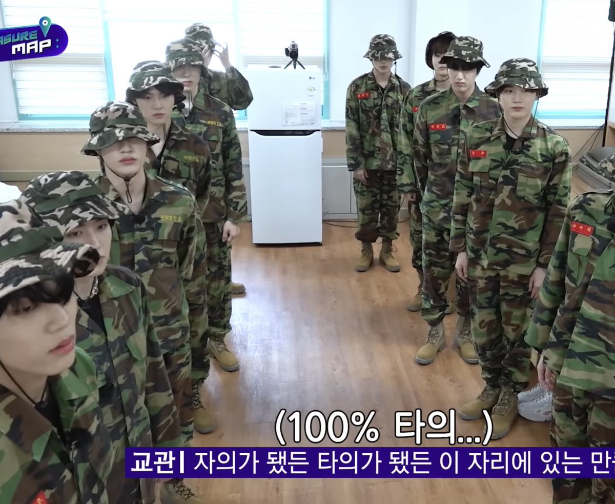 ซื้อแว่นใหม่เตรียมไปปูซาน 

                                                         เอ้า ไอ้สาส
                                        ได้ใส่ชุดลายพรางเฉยเลย