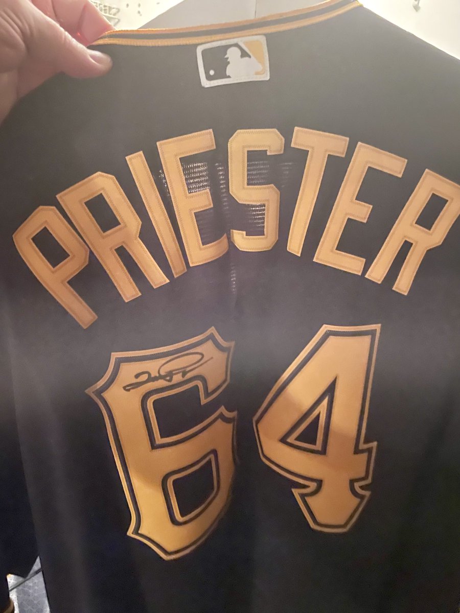 Brian Ferber (@culture_content) on Twitter photo Still riding with you <a href="/QuinnPriester/">Quinn Priester</a> 👊🏼. Almost a year to the day coming to see your debut. Watching tonight on my phone with Dave Rogers & told him you switched your number. With your placement tonight, I endorse the # change! I May need a fresh jersey tho. 😉🖤💛 Still riding with you <a href="/QuinnPriester/">Quinn Priester</a> 👊🏼. Almost a year to the day coming to see your debut. Watching tonight on my phone with Dave Rogers & told him you switched your number. With your placement tonight, I endorse the # change! I May need a fresh jersey tho. 😉🖤💛