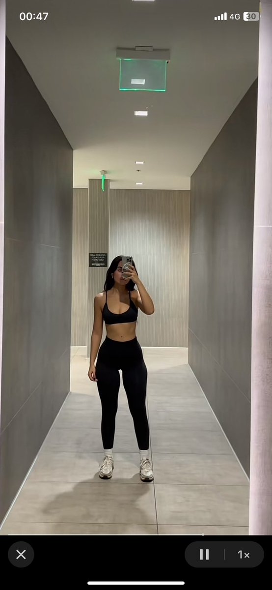 SlutforToshiro's tweet photo. She’s my new motivation https://t.co/GXCgrXcAJf